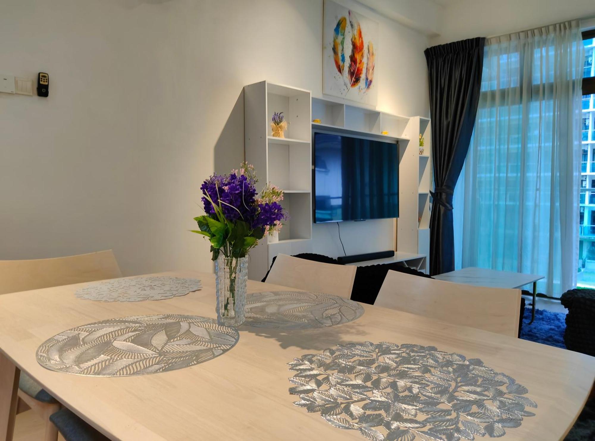 Apartment Oasis *